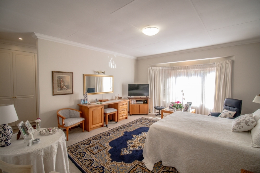 3 Bedroom Property for Sale in Eldoraigne Gauteng