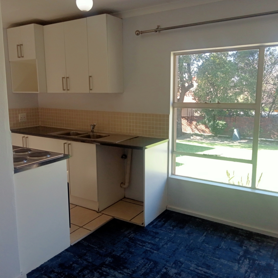 To Let 1 Bedroom Property for Rent in Randpark Ridge Gauteng