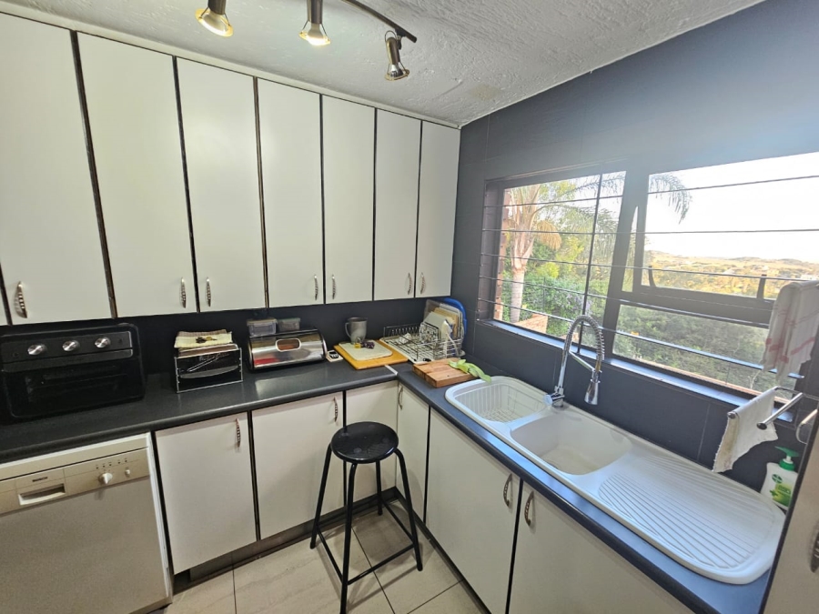 3 Bedroom Property for Sale in Bassonia Gauteng