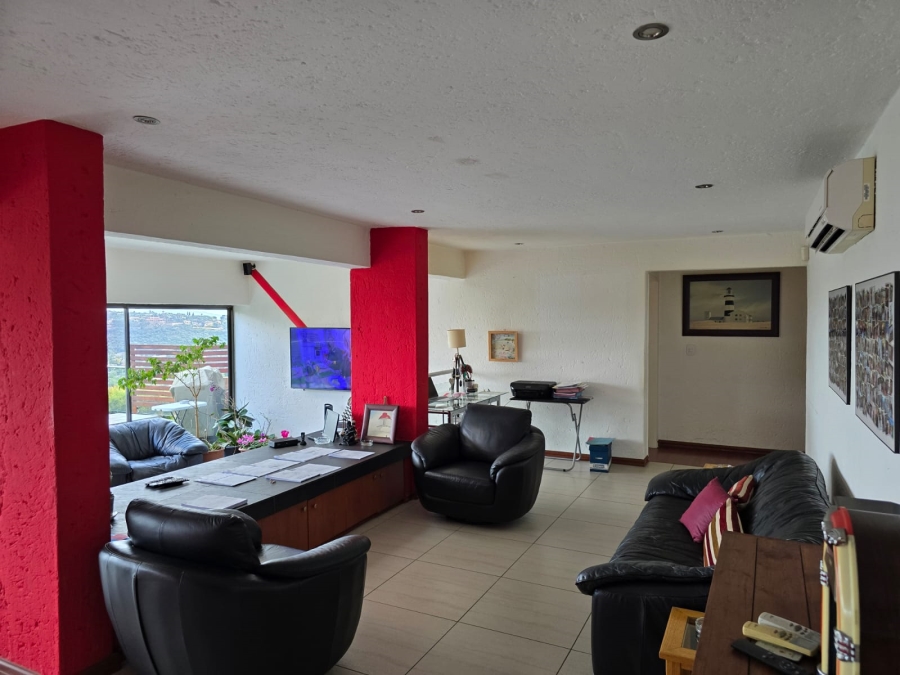3 Bedroom Property for Sale in Bassonia Gauteng