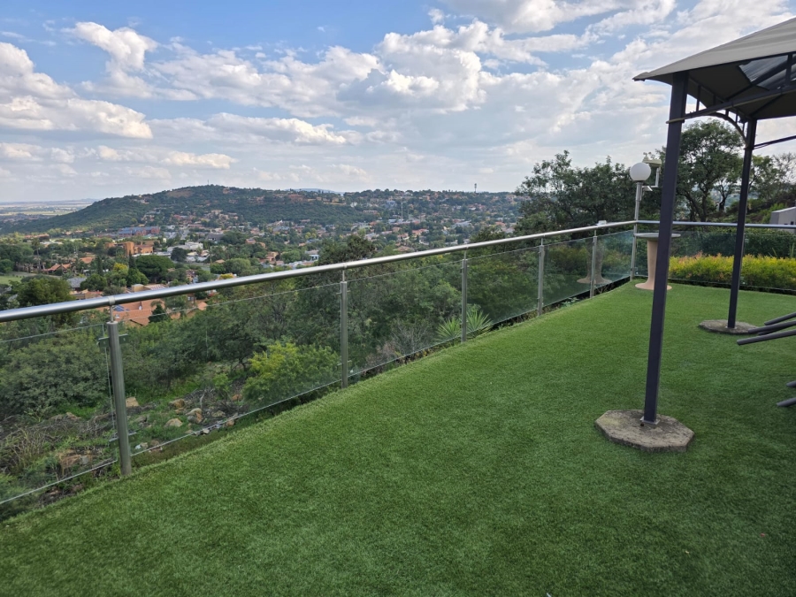 3 Bedroom Property for Sale in Bassonia Gauteng