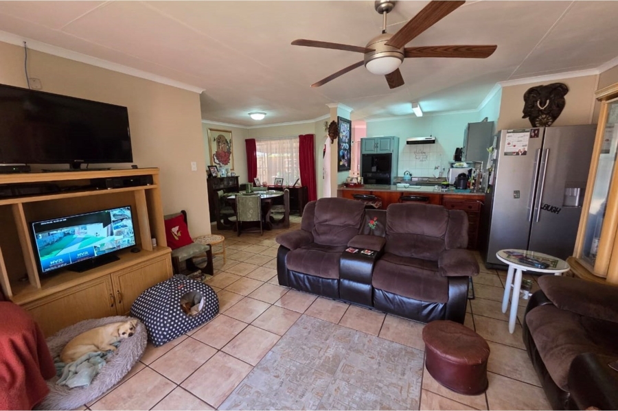 3 Bedroom Property for Sale in Wierda Park Gauteng