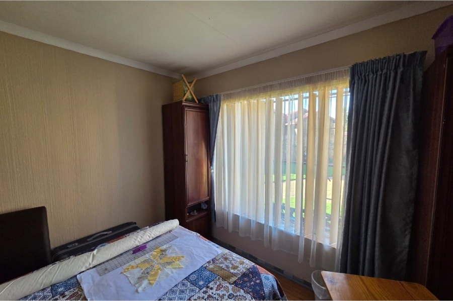 3 Bedroom Property for Sale in Wierda Park Gauteng