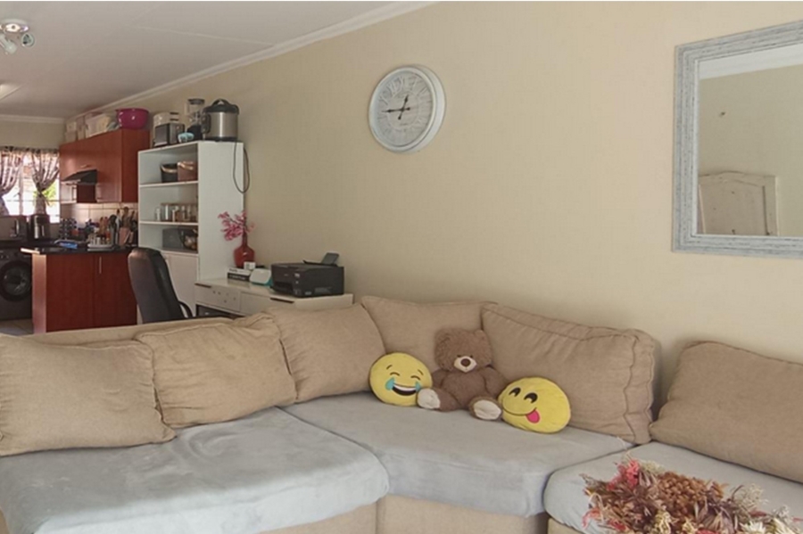 2 Bedroom Property for Sale in Equestria Gauteng