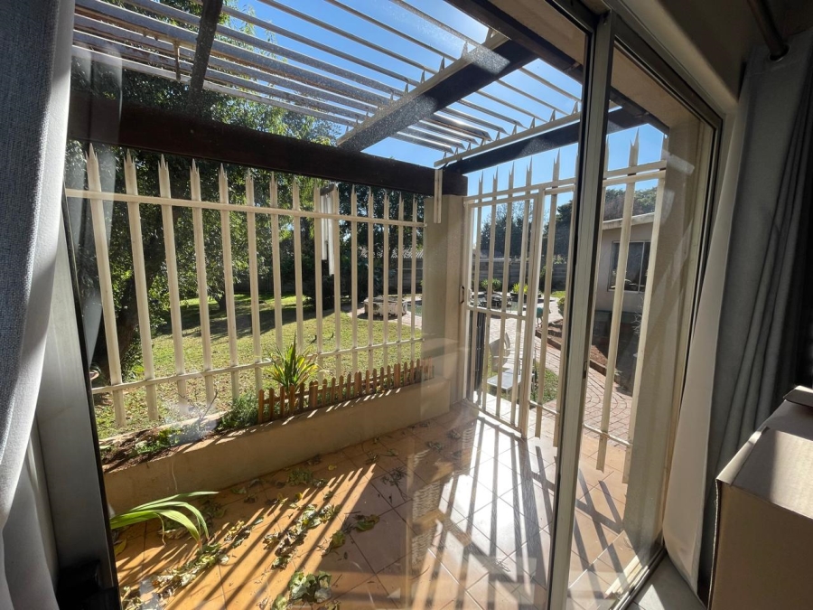 To Let 4 Bedroom Property for Rent in Fairland Gauteng