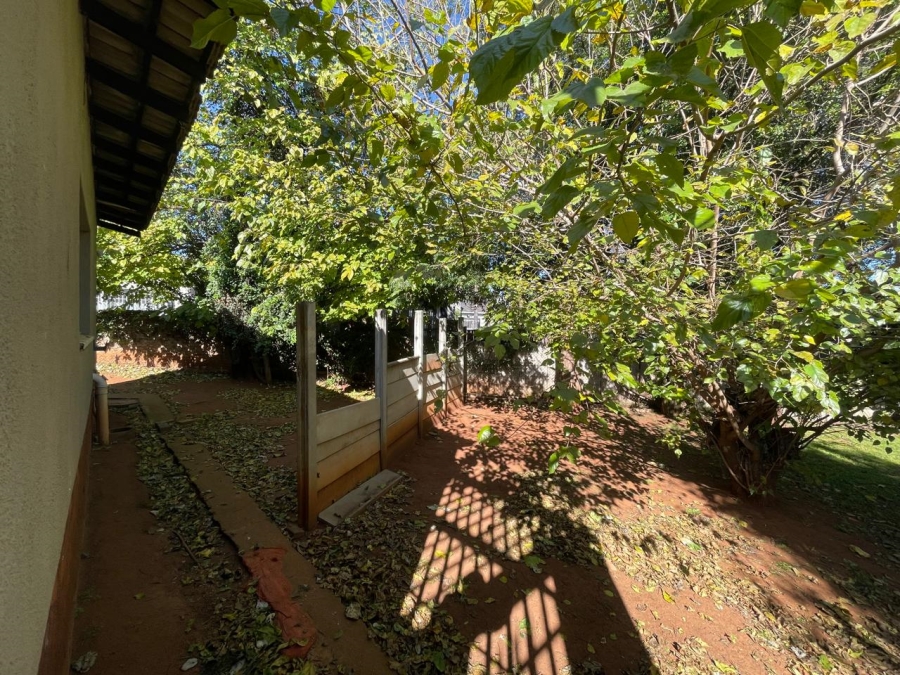 To Let 4 Bedroom Property for Rent in Fairland Gauteng