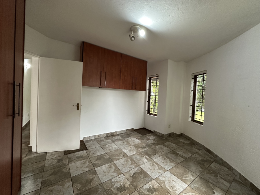 To Let 3 Bedroom Property for Rent in Lonehill Gauteng
