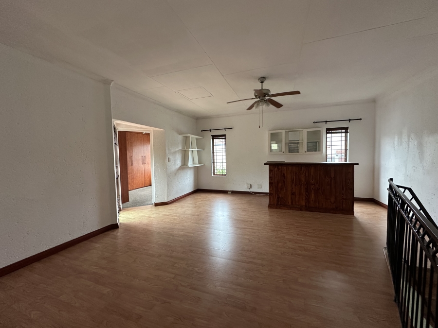 To Let 3 Bedroom Property for Rent in Lonehill Gauteng