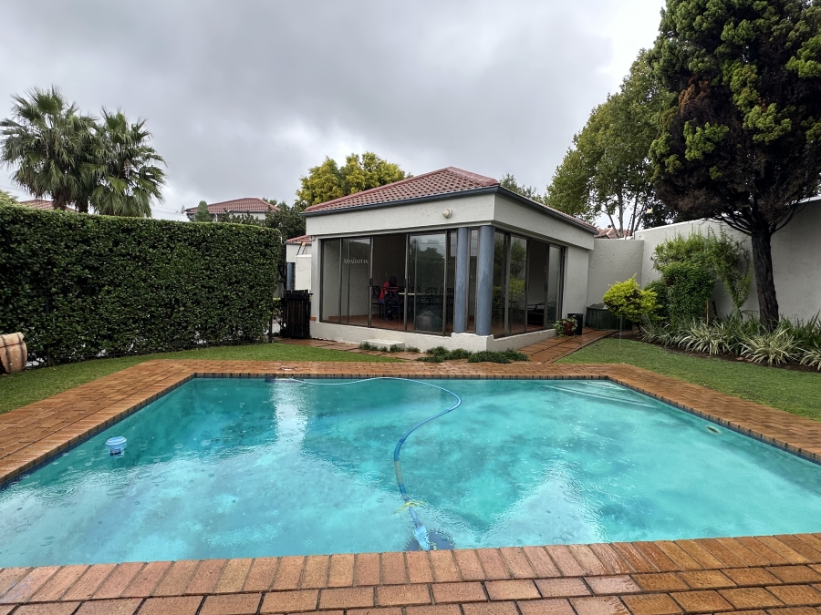 To Let 3 Bedroom Property for Rent in Lonehill Gauteng