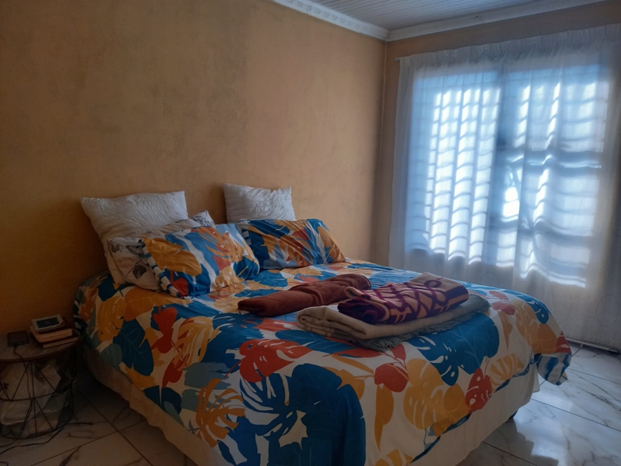 3 Bedroom Property for Sale in Clayville Gauteng
