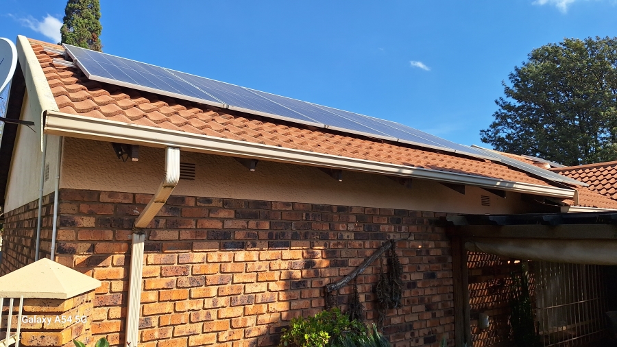 3 Bedroom Property for Sale in Crystal Park Gauteng
