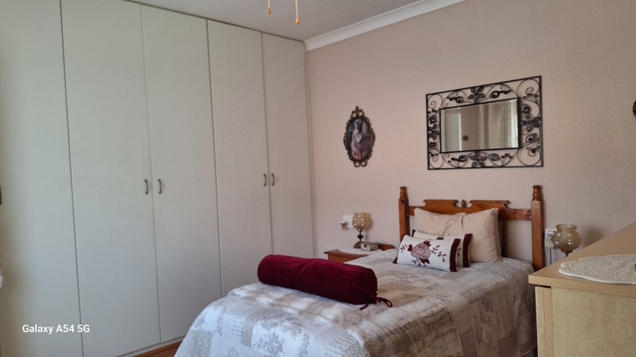 3 Bedroom Property for Sale in Crystal Park Gauteng
