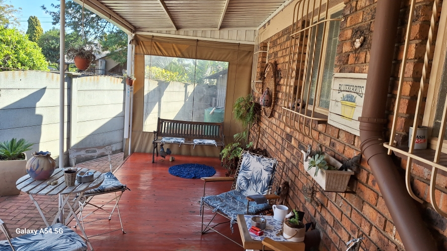 3 Bedroom Property for Sale in Crystal Park Gauteng