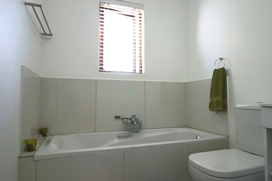 2 Bedroom Property for Sale in Bryanston East Gauteng