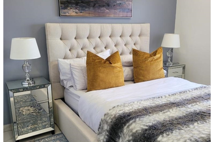 2 Bedroom Property for Sale in Noordwyk Gauteng