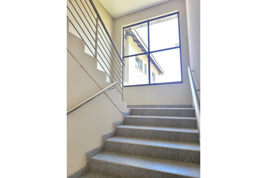 2 Bedroom Property for Sale in Noordwyk Gauteng