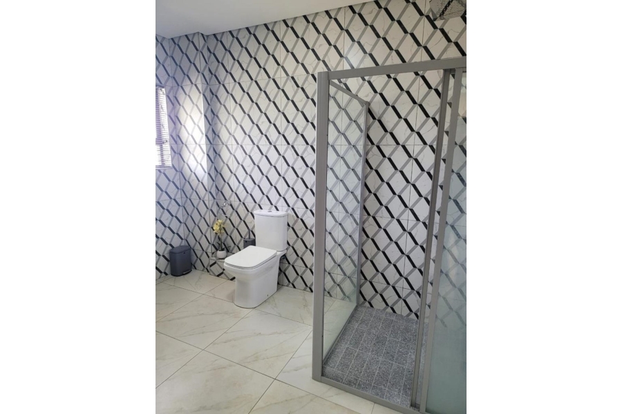 2 Bedroom Property for Sale in Noordwyk Gauteng