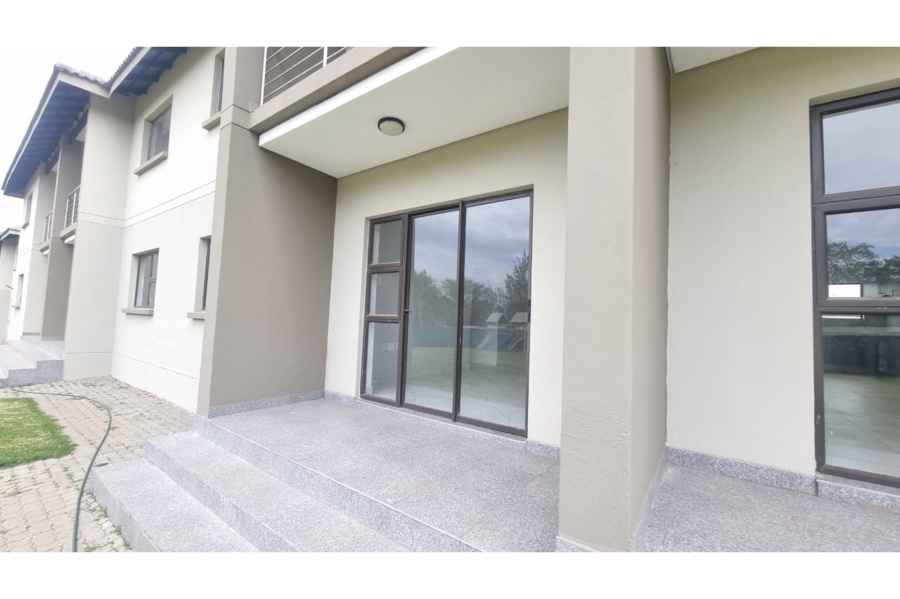 2 Bedroom Property for Sale in Noordwyk Gauteng