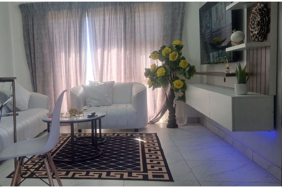 2 Bedroom Property for Sale in Noordwyk Gauteng