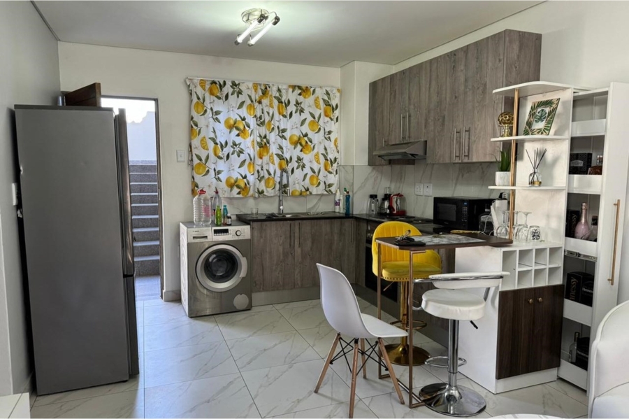 3 Bedroom Property for Sale in Noordwyk Gauteng