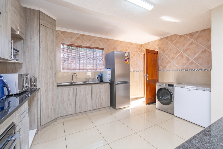 4 Bedroom Property for Sale in Fourways Gauteng