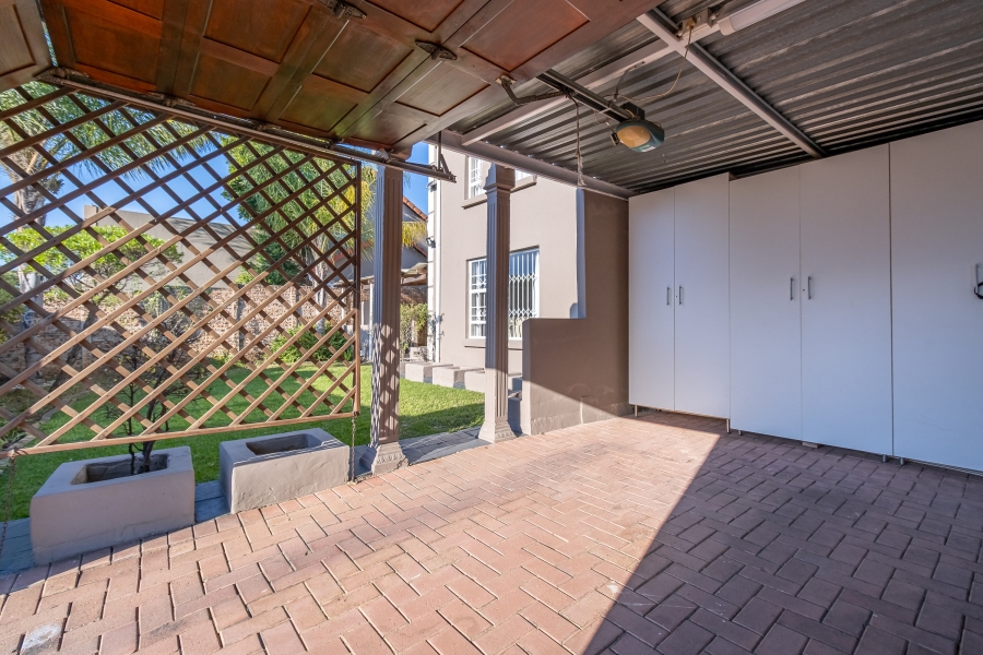 4 Bedroom Property for Sale in Fourways Gauteng