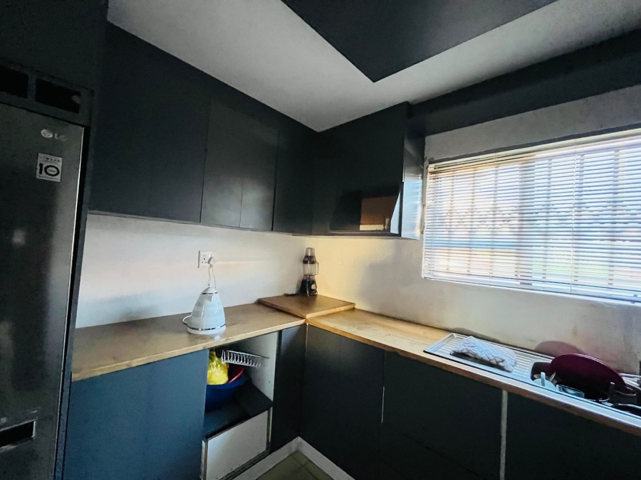 4 Bedroom Property for Sale in Soshanguve WW Gauteng