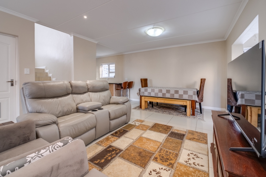 3 Bedroom Property for Sale in Bryanston Gauteng