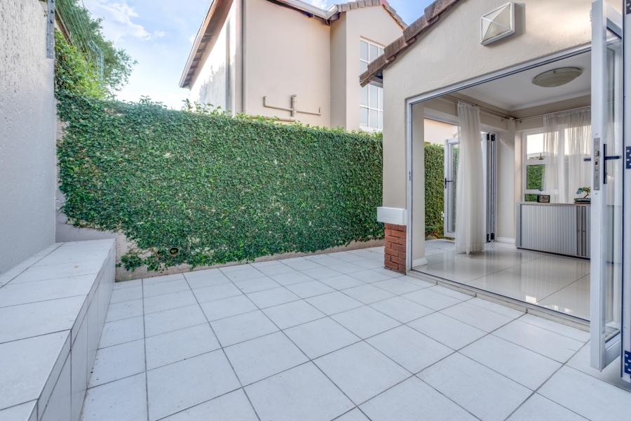 3 Bedroom Property for Sale in Bryanston Gauteng
