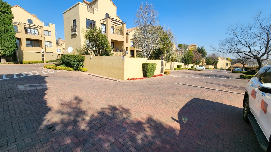 To Let 1 Bedroom Property for Rent in Sunninghill Gauteng