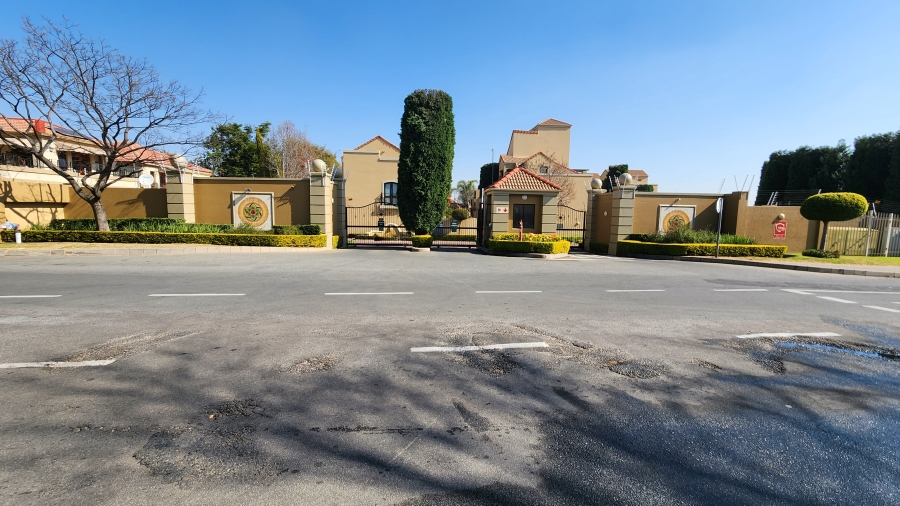 To Let 1 Bedroom Property for Rent in Sunninghill Gauteng