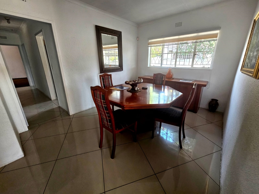4 Bedroom Property for Sale in Brackendowns Gauteng