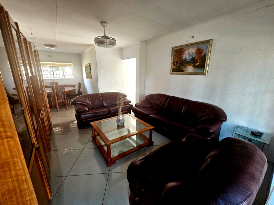 4 Bedroom Property for Sale in Brackendowns Gauteng