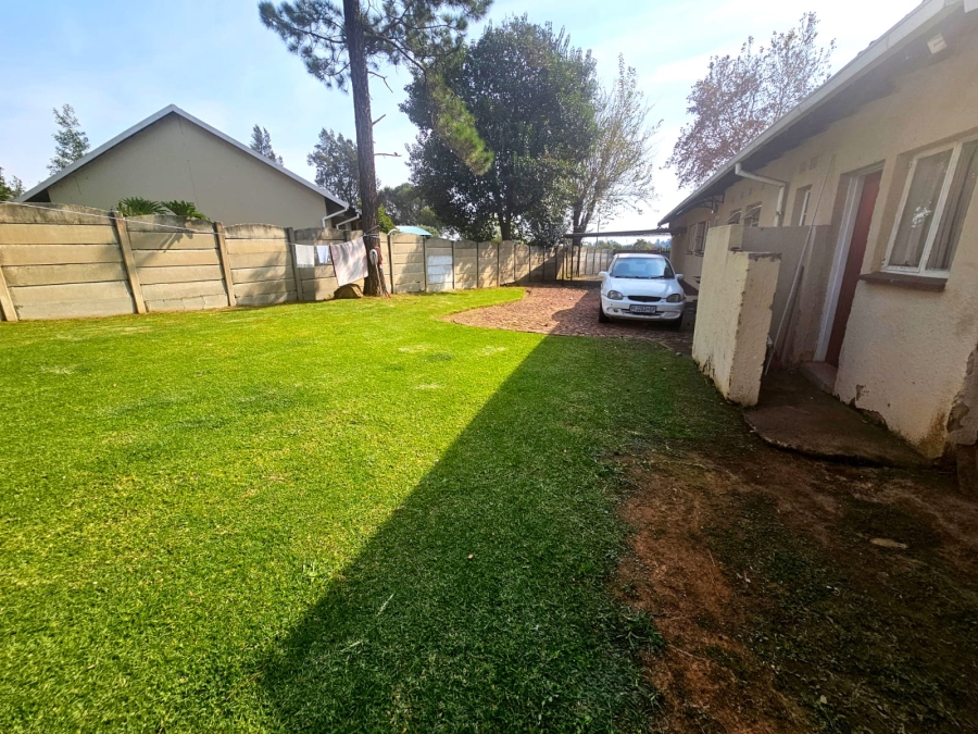 4 Bedroom Property for Sale in Brackendowns Gauteng