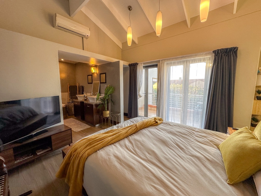 To Let 3 Bedroom Property for Rent in Midstream Estate Gauteng