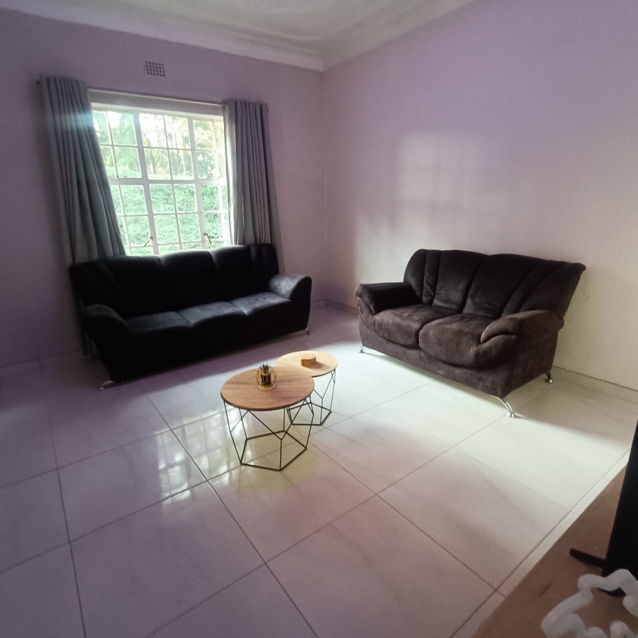 To Let 1 Bedroom Property for Rent in Linden Gauteng