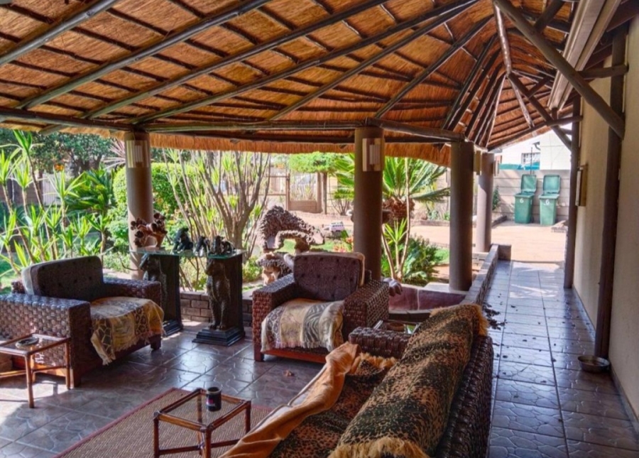 4 Bedroom Property for Sale in Brackendowns Gauteng
