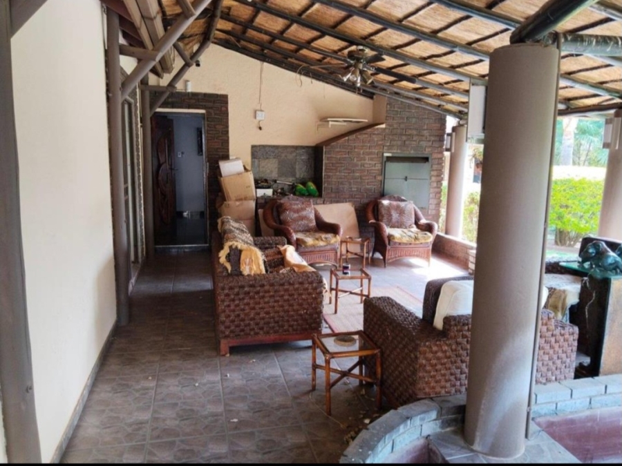 4 Bedroom Property for Sale in Brackendowns Gauteng