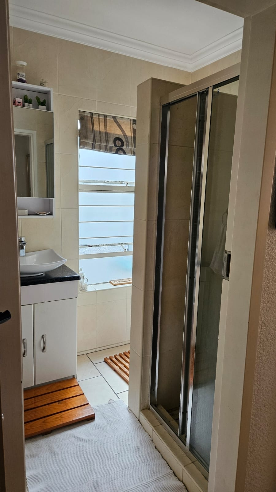 2 Bedroom Property for Sale in Woodmead Gauteng