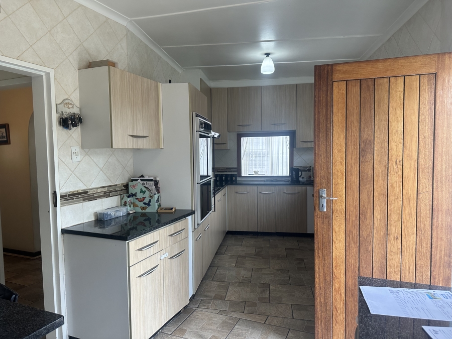 3 Bedroom Property for Sale in Randhart Gauteng