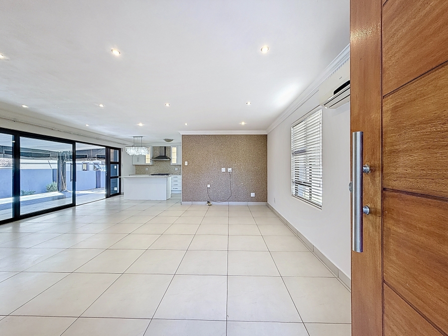 4 Bedroom Property for Sale in Equestria Gauteng