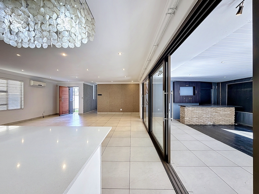 4 Bedroom Property for Sale in Equestria Gauteng