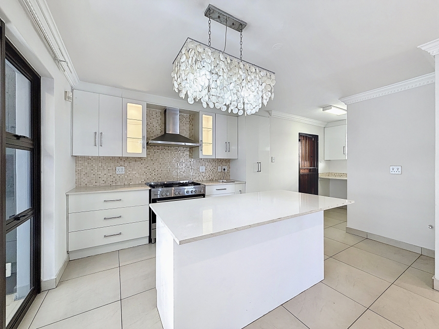 4 Bedroom Property for Sale in Equestria Gauteng