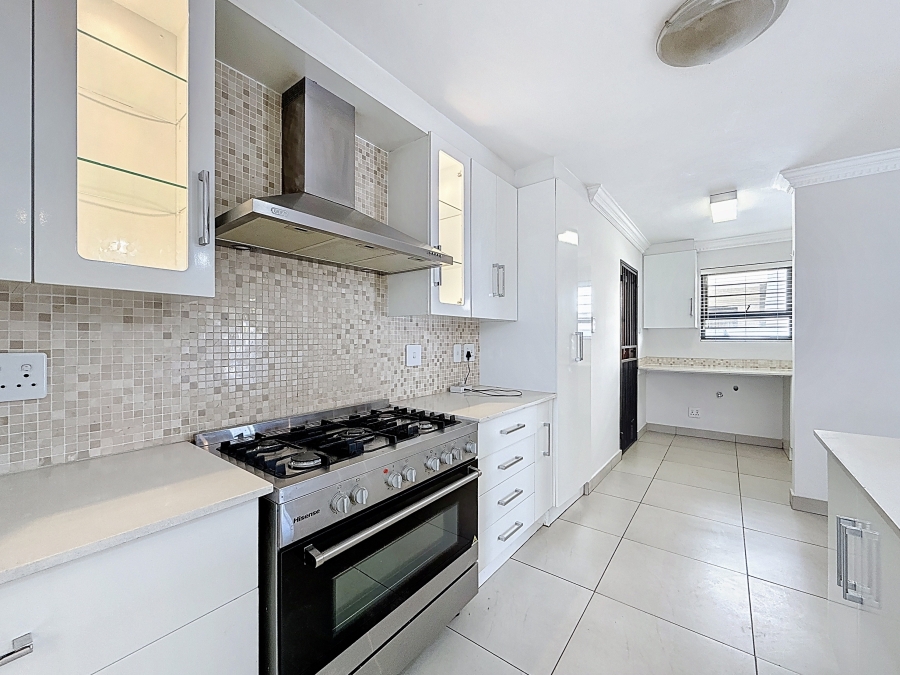 4 Bedroom Property for Sale in Equestria Gauteng