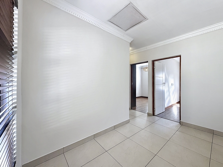 4 Bedroom Property for Sale in Equestria Gauteng