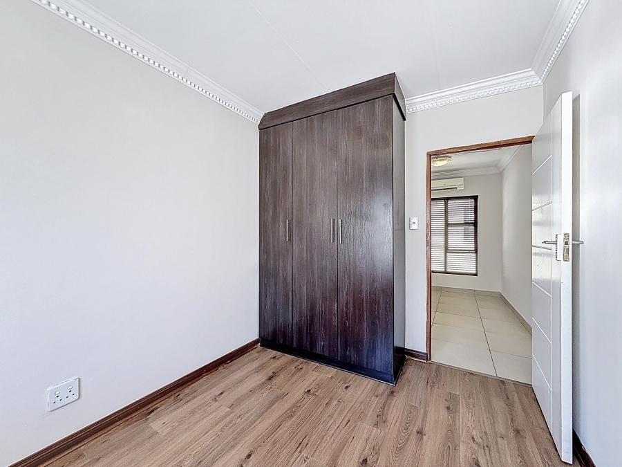 4 Bedroom Property for Sale in Equestria Gauteng