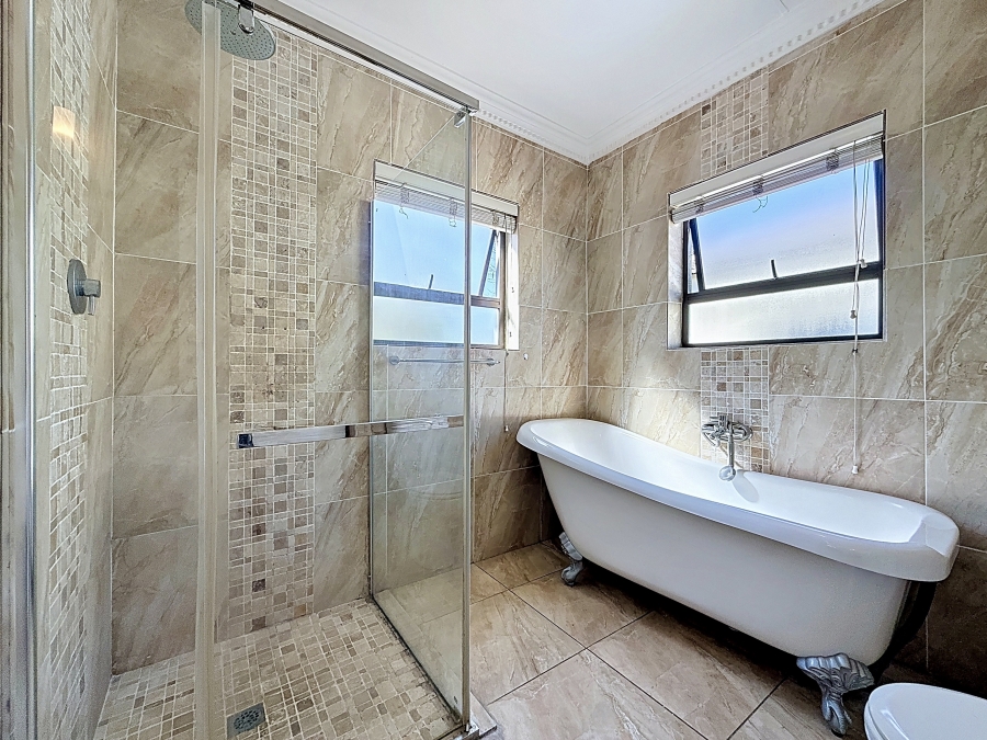 4 Bedroom Property for Sale in Equestria Gauteng