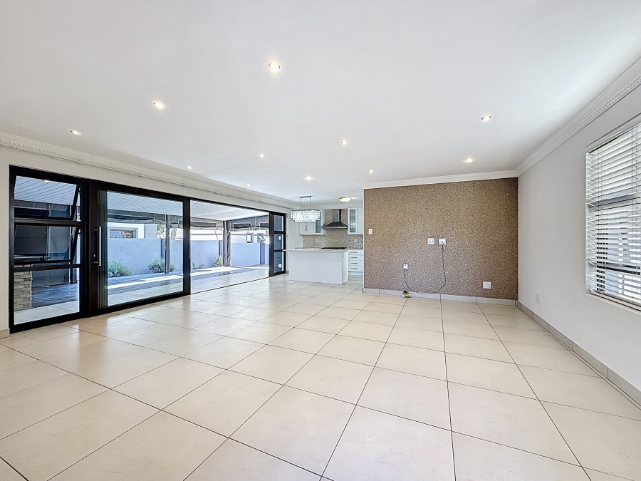 To Let 4 Bedroom Property for Rent in Equestria Gauteng