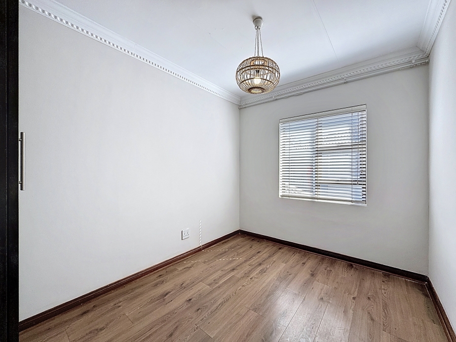 To Let 4 Bedroom Property for Rent in Equestria Gauteng