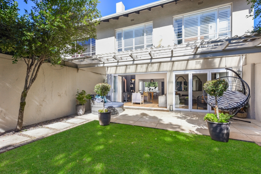 3 Bedroom Property for Sale in Petervale Gauteng